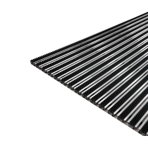 Алюминиевый профиль решётка. Вставка: щетка в Екатеринбург — Uralhoz.ru