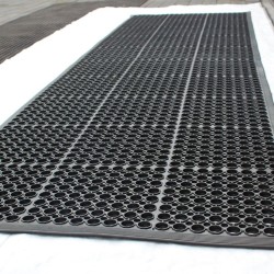 Коврик-дорожка окантованный грязезащитный ячеистый ARTE-MAT, высота 12 мм.Рулон